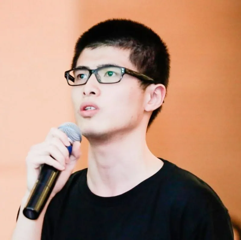 黄培晟